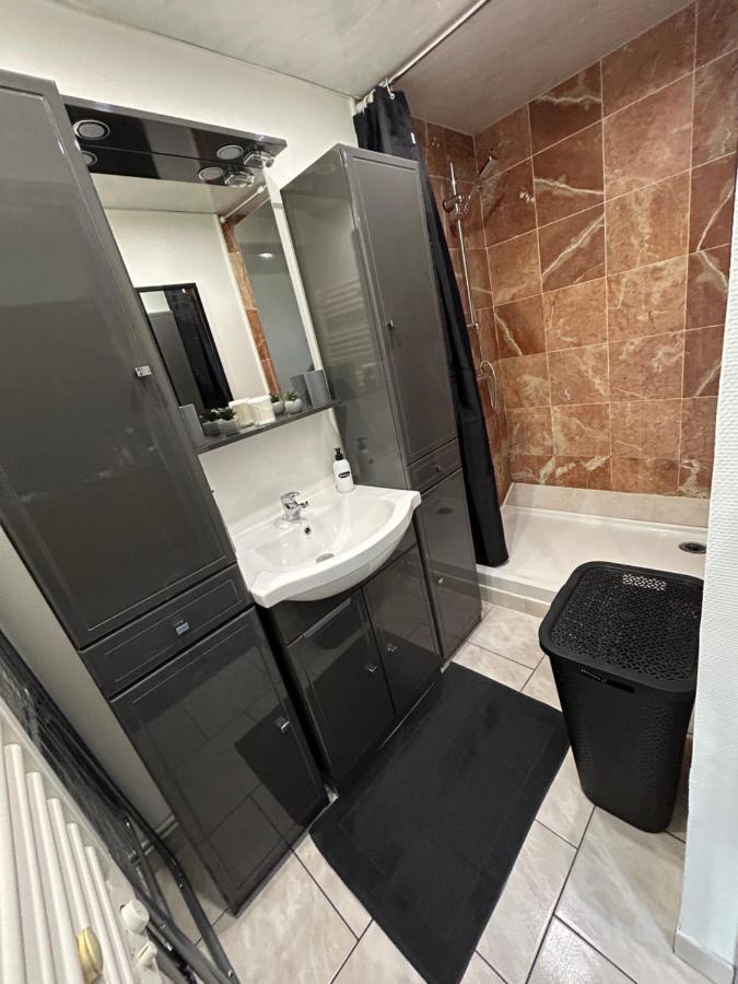 Maison Chez Graz & Virg Villa Calais Ngoại thất bức ảnh